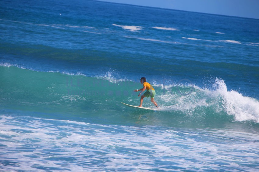 Surf03